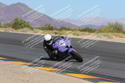 media/Oct-30-2022-CVMA (Sun) [[fb421c3cec]]/Race 10 Supersport Middleweight Shootout/